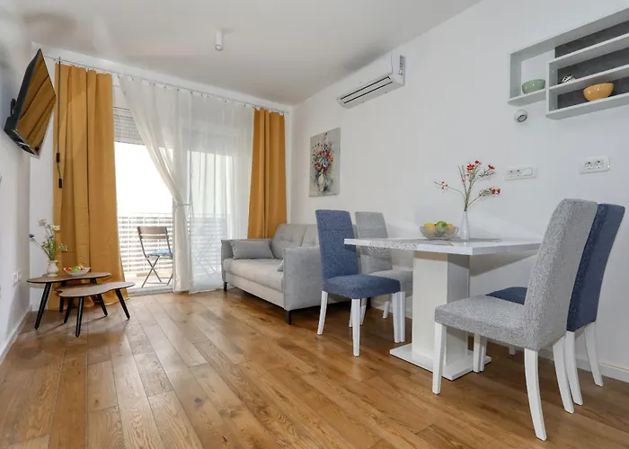 Charming Sparcle In Dalmatia *