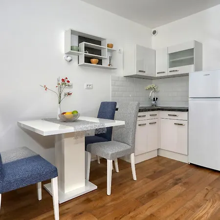 Charming Sparcle In Dalmatia Zadar