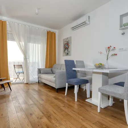 Charming Sparcle In Dalmatia *